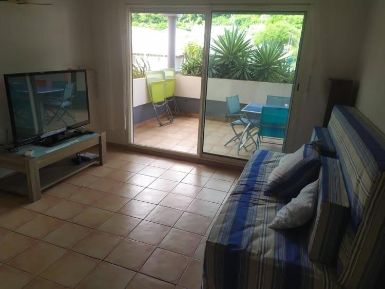 Charmant Appartement En Bord De Mer Avec Piscine Gourbeyre Eksteriør bilde