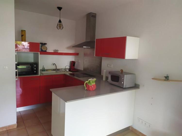 Charmant Appartement En Bord De Mer Avec Piscine Gourbeyre Eksteriør bilde